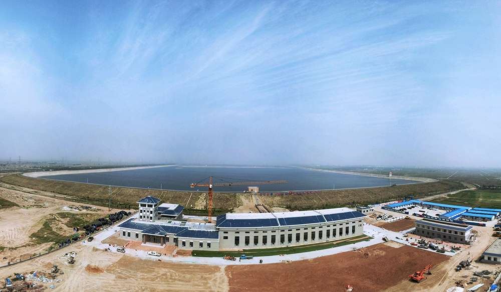 黄水东调二期加压泵站：利用现有水库保证流量匹配超长砼结构无缝设计泵站