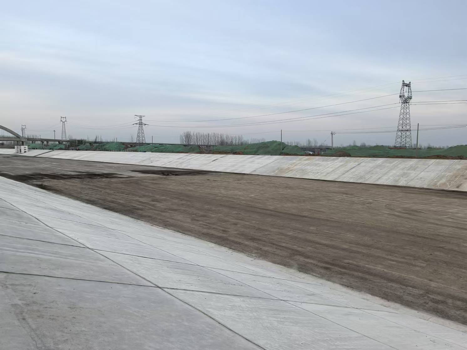 聚焦一线 | 施工概预算院：集中排水方案为南排工程按期通水通航投入使用提供基础保障